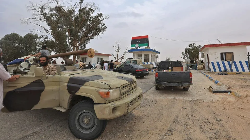 موقع إيطالي: طائرتان عسكريتان غادرتا إسطنبول إلى مصراتة