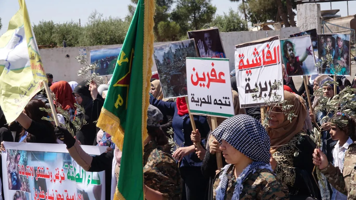 نساء الطّبقة: المرتزقة حوّلوا عفرين السّلام لبؤرة جحيم