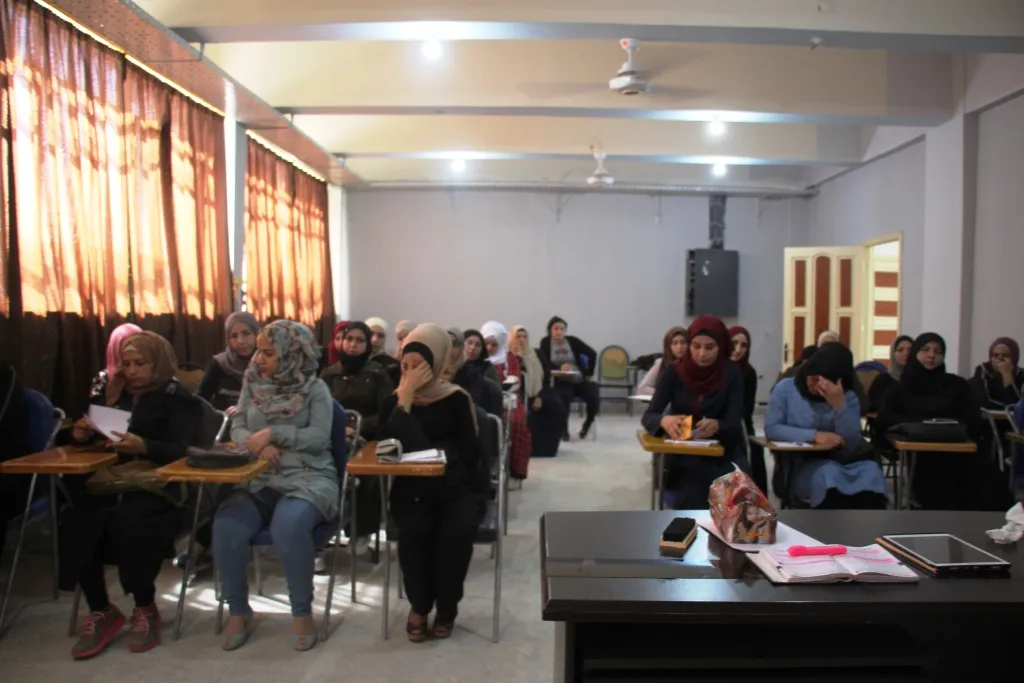 دورة تحضيرية للمعلمات على مادة الجنولوجيا في منبج