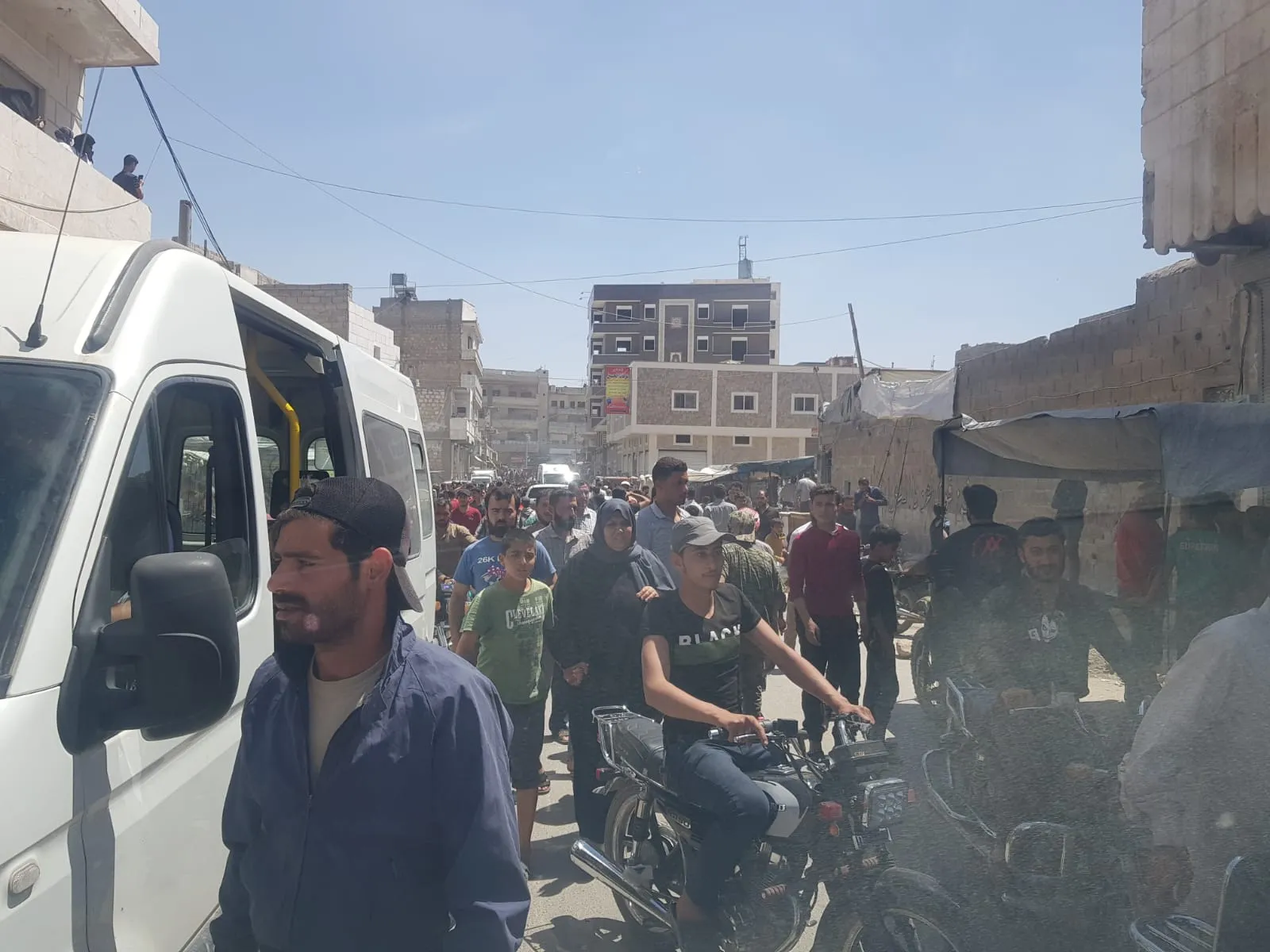 إصابة شخصين في انفجار وسط مدينة الباب المحتلة