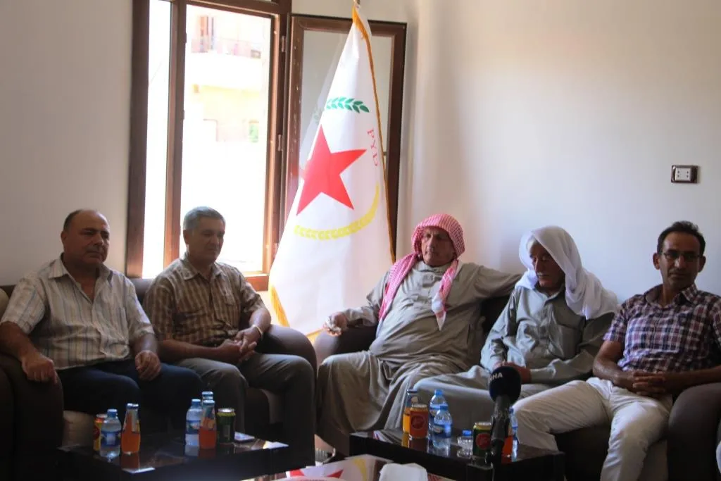 وفد من المجلس الوطني الكردي يزور مكتب PYD  في إقليم الفرات
