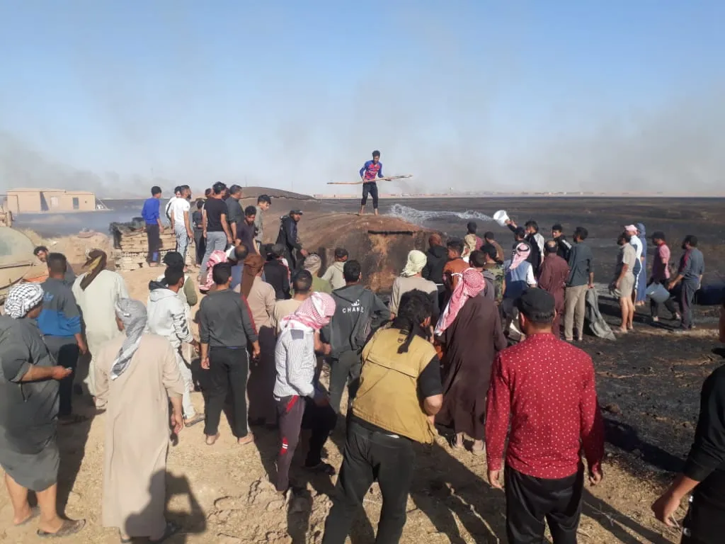 ​​​​​​​سرعة الرّياح دفعت النّيران لإحراق مستودعات في قرى تل حميس