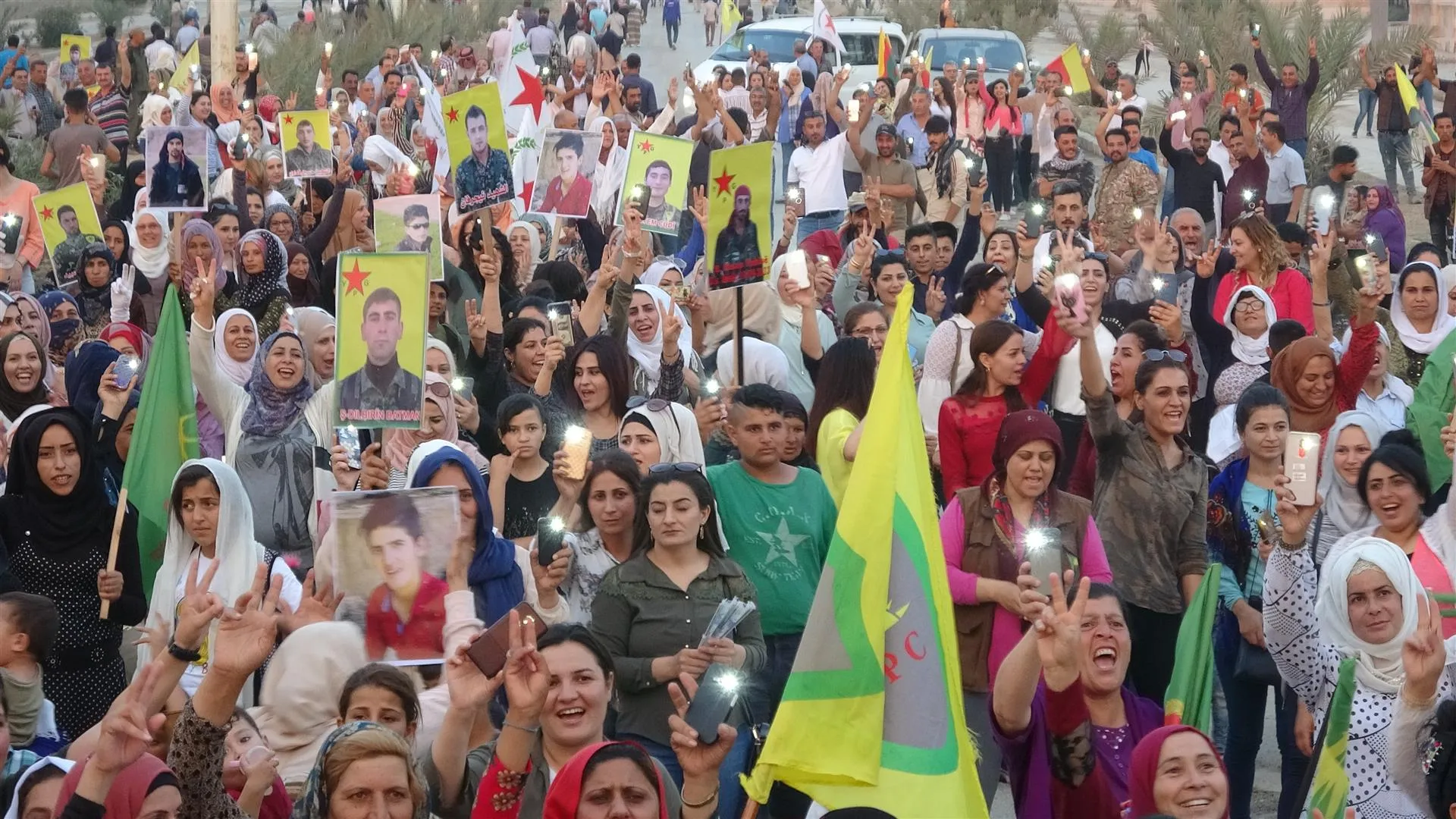 "بفضل عزيمة المرأة الحرّة وصلنا لأعلى المستويات وعلى كافّة الأصعدة"