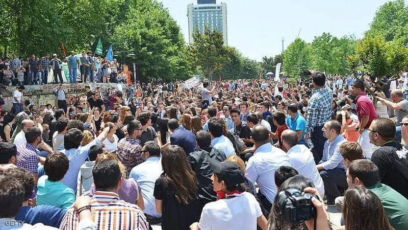 ​​​​​​​الشّرطة التّركيّة تفرّق مظاهرة ضدّ استبداد حكومة أردوغان