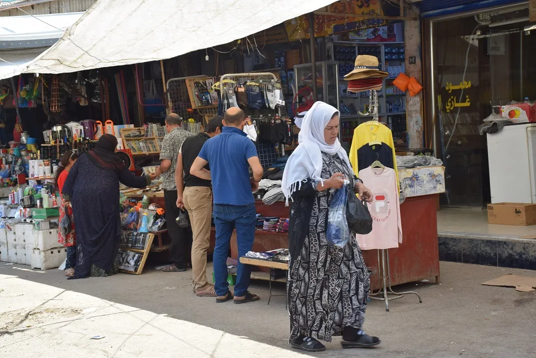 الاحتكار والأرباح الفاحشة وسط الأزمة الاقتصادية تثقل كاهل المواطنين