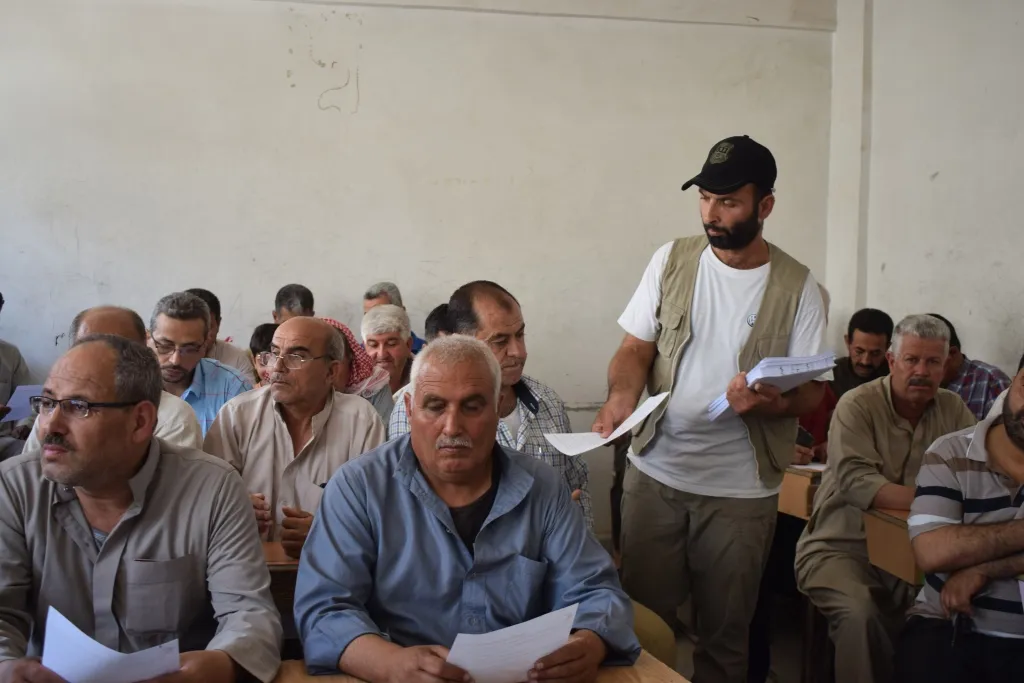 أهالي منبج يتلقون نصائح وقائية للتعامل مع أبنائهم العائدين من مناطق الحكومة