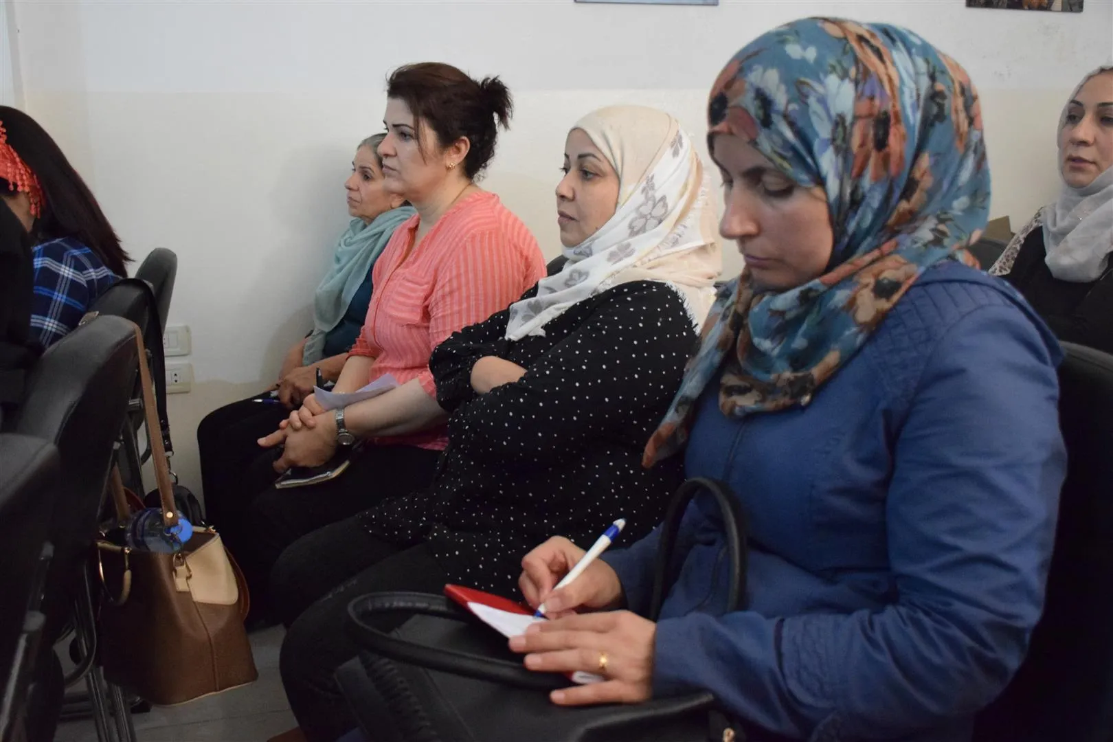 "مكانة المرأة قبل وبعد الإسلام" عنوان محاضرة في قامشلو