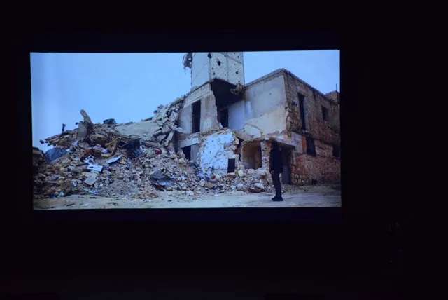 ​​​​​​​شوبدارين روجيه يعرض الفيلم الوثائقي (XORMÎNA DAHOLÊ) في قامشلو