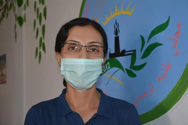 ​​​​​​​افتتاح ورشة لصنع الكمامات وتوزيعها مجانًا على الأهالي