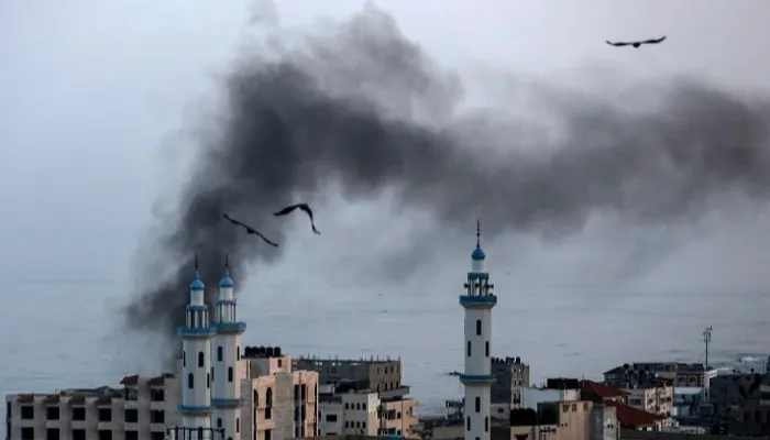 ​​​​​​​تهديد إسرائيلي باغتيال كبار قادة حماس ومحاولات دولية لاحتواء التصعيد في غزة