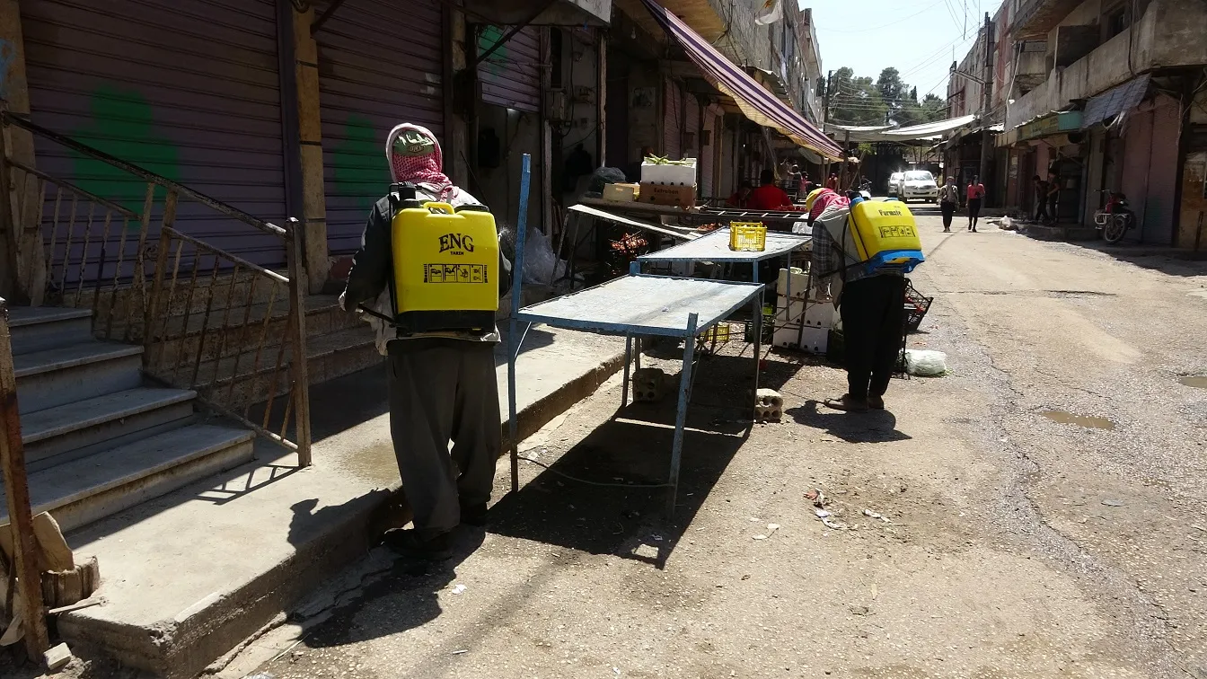 حملة تعقيم في ديرك تفاديًا لانتشار فيروس كورونا