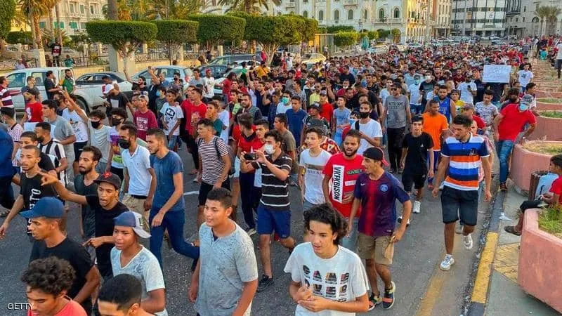 إصابة عدد من المتظاهرين بطرابلس ومنظّمة العفو توثّق انتهاكات الوفاق