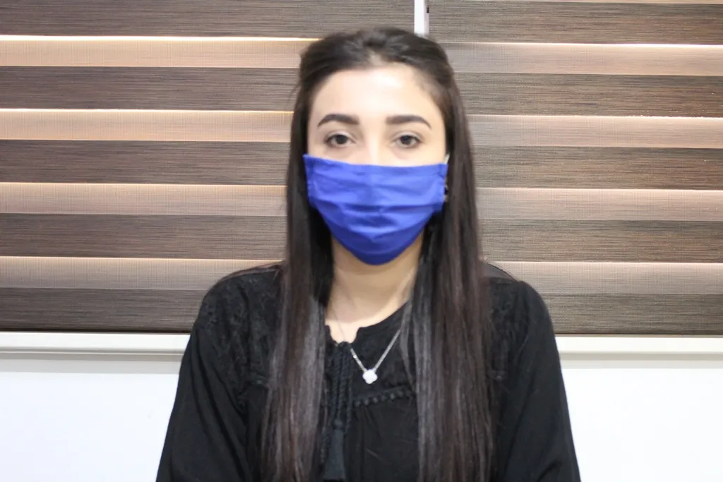 رغم توقفها عن العمل لشهرين إلا أنها أنجزت العمل في الوقت المحدد