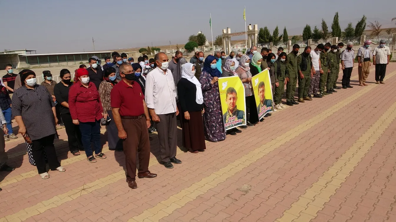 جثمان الشهيد كورتاي سرحد وُري الثرى