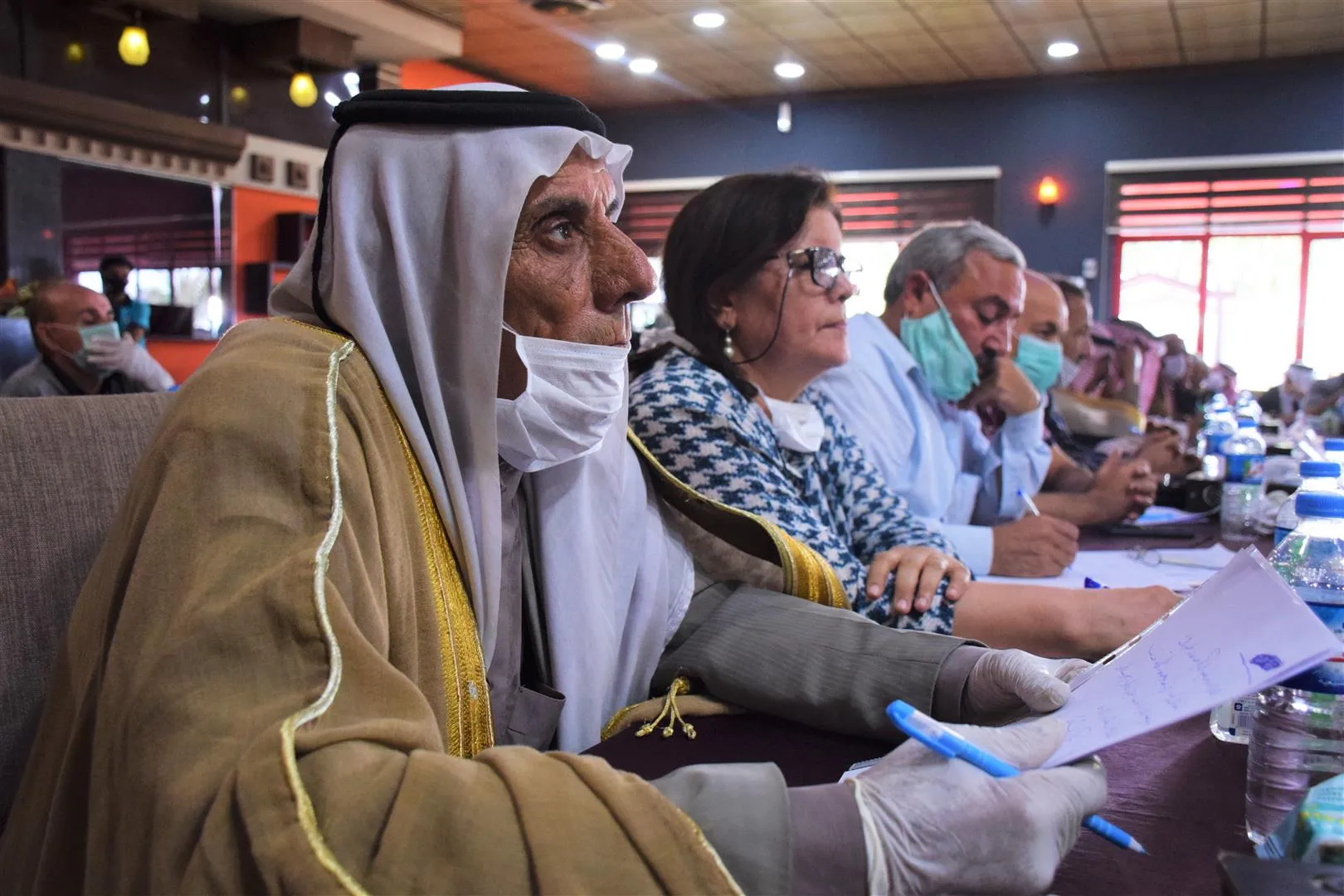 الندوة الجماهيرية: على الرغم من الصراعات على السلطة عيشت العلاقات الثقافية بين المكونات