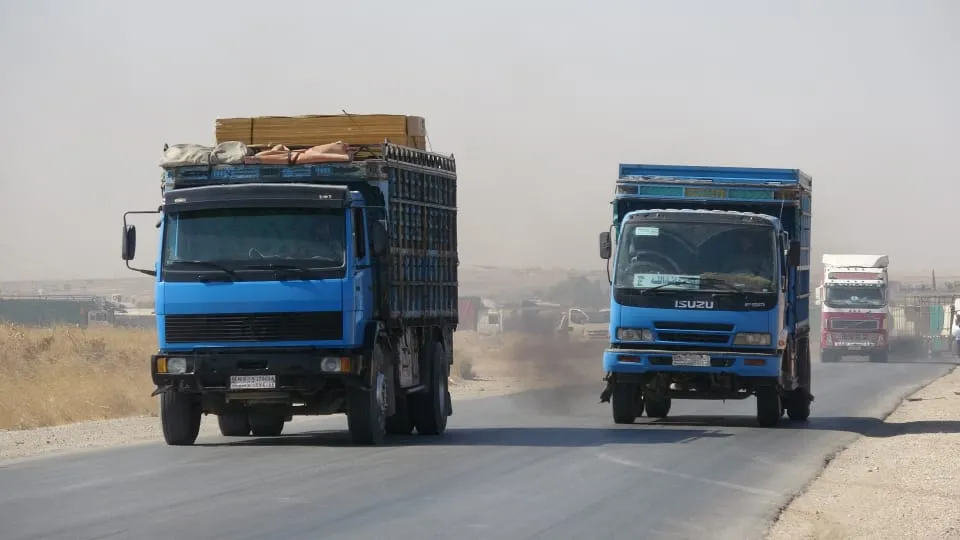بعد توقفها لـ 45 يومًا.. استئناف الرحلات المدنية على طريق M4  