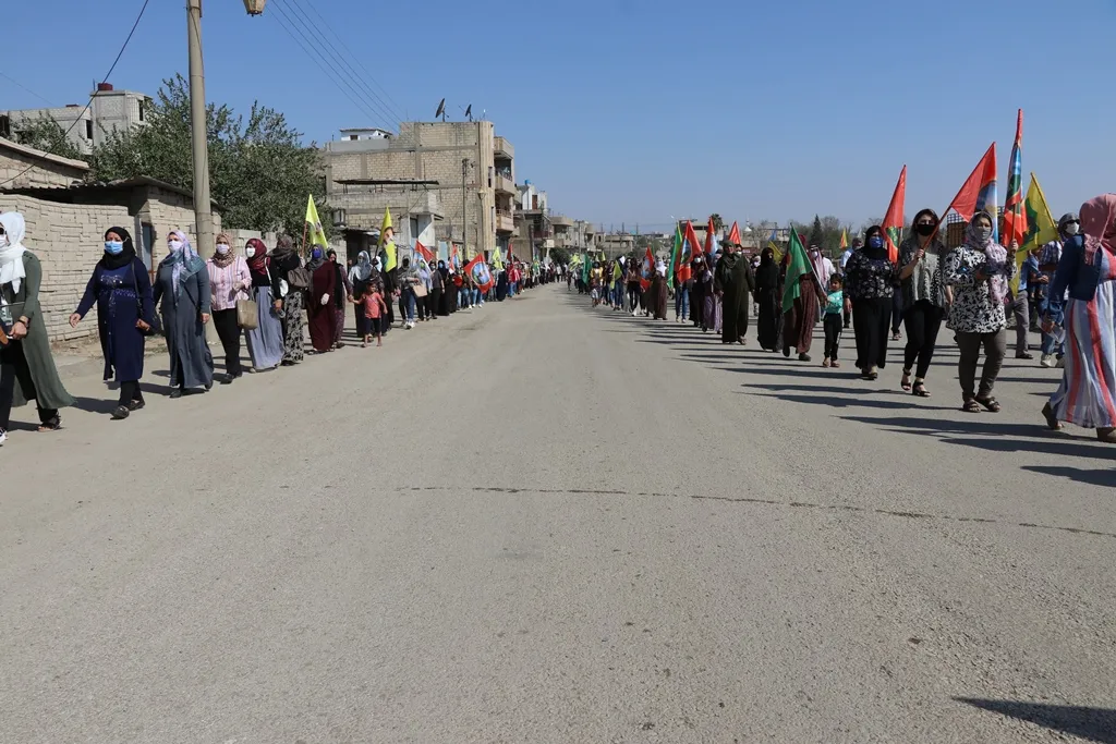 ​​​​​​​أهالي ديرك يدعون القوى الكردستانية إلى القيام بواجبها تجاه ما تتعرض له حفتانين