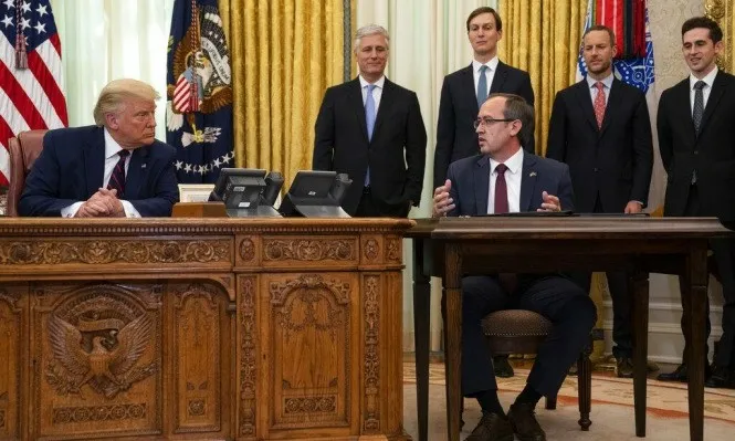 ماذا وراء الاتفاق الأخير بين إسرائيل وكوسوفو وصربيا؟