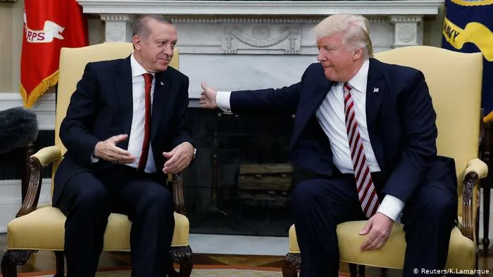 الواشنطن بوست: لماذا تُمكّن إدارة ترامب أردوغان؟