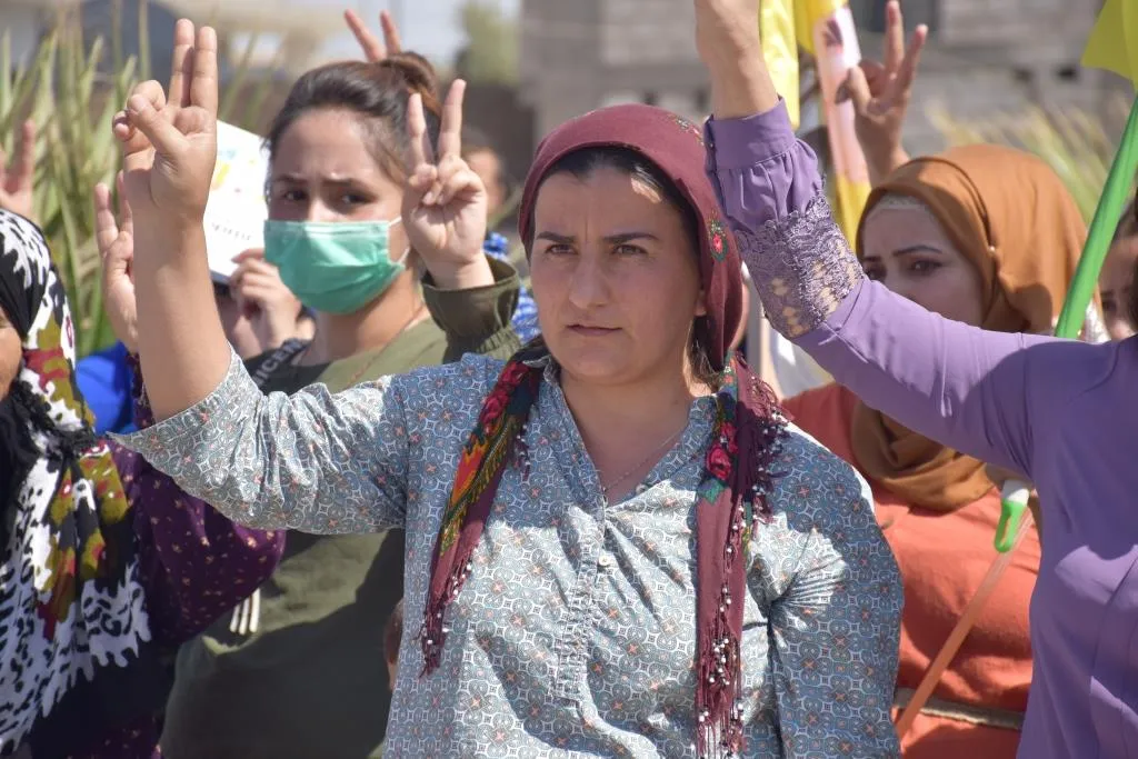 في تظاهرة للمعلمين... مسلم يدعو سلك التعليم إلى تصعيد النضال لرفع العزلة