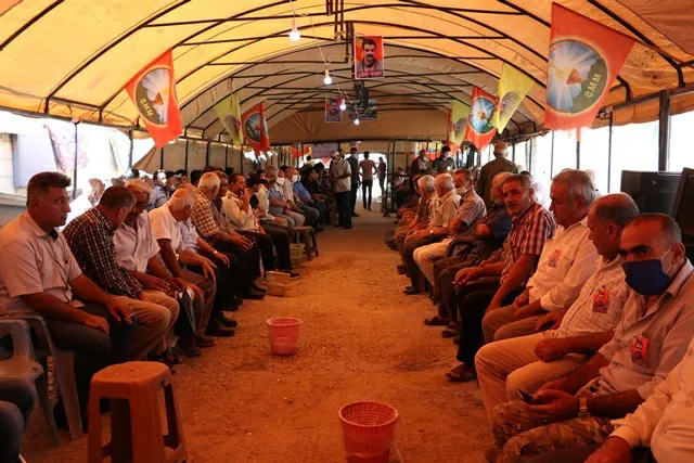 ​​​​​​​أهالي قامشلو يثنون على المقاومة البطولية في حفتانين