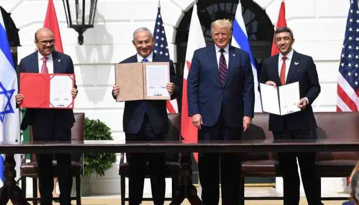 ​​​​​​​لصياغة معاهدة السلام بين البحرين وإسرائيل.. وفد إسرائيلي يزور البحرين