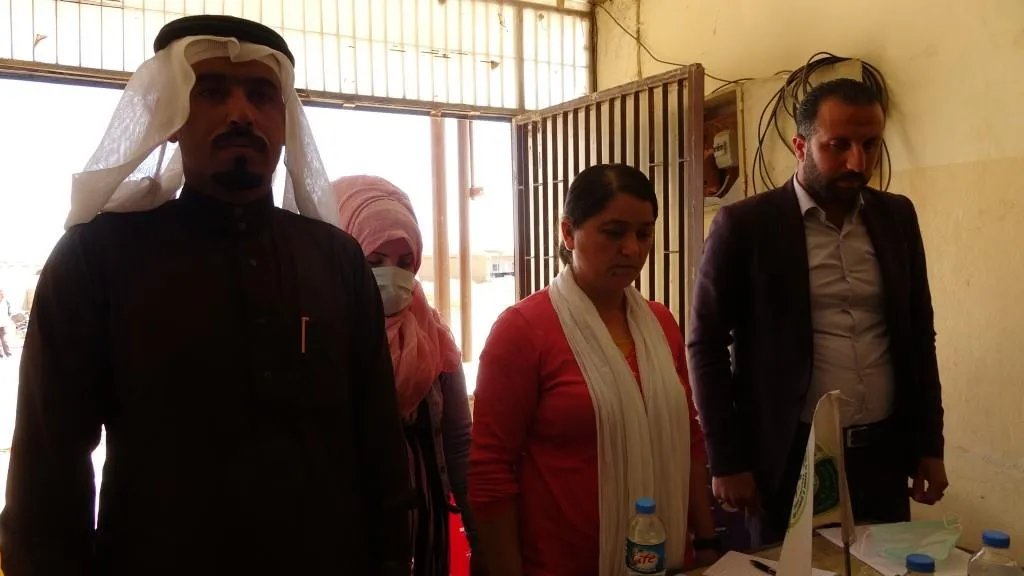​​​​​​​لشرح الأوضاع السياسية حزب الاتّحاد الدّيمقراطيّ يجتمع بأهالي بلدة تل أحمد