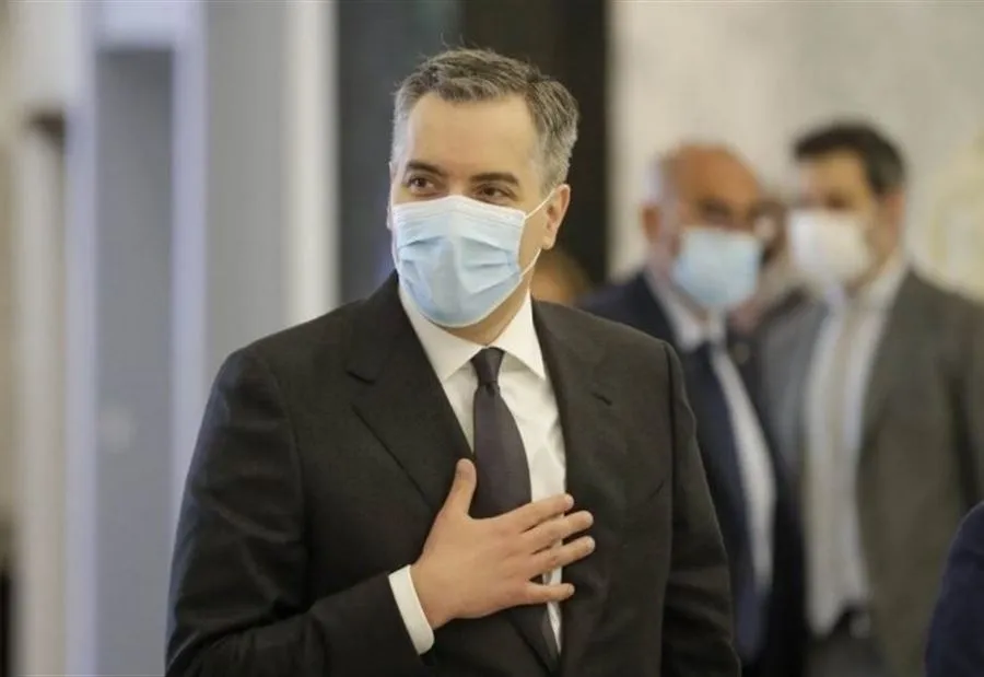لبنان.. أديب يقدم تشكيلته الحكومية غدًا في قصر بعبدا