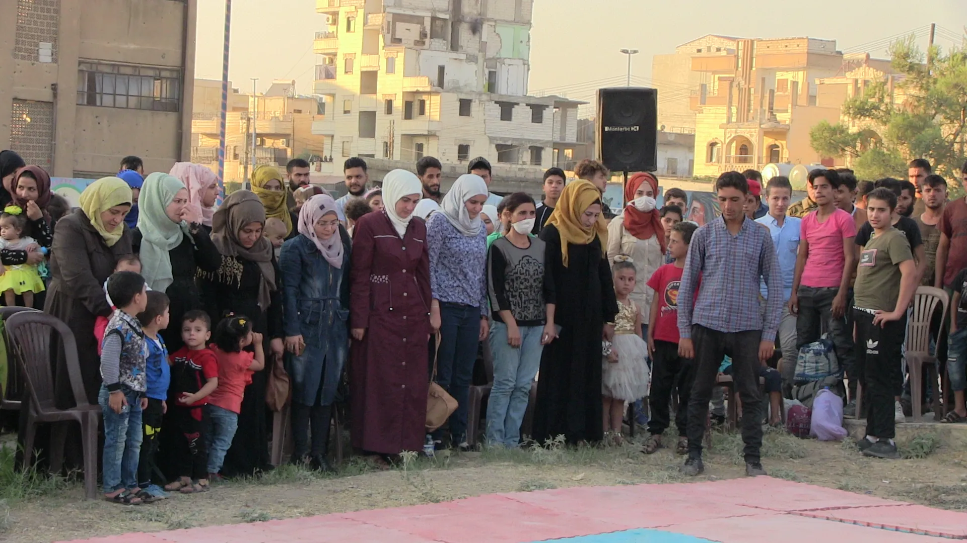 ​​​​​​​اتّحاد المرأة الشابّة ينظّم حفلاً جماهيريّاً في الرقّة