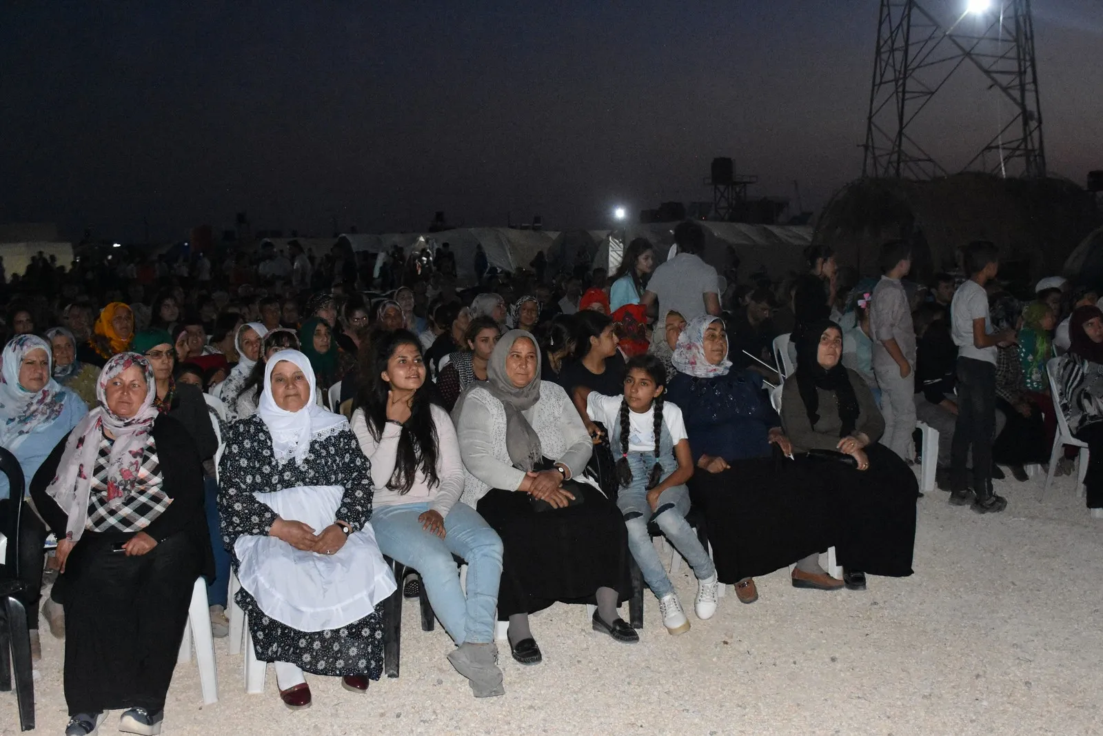 "قضايا المرأة وسلوكيات البشر" من أهم المواضيع التي تناولتها أفلام مهرجان ليلون الليلة