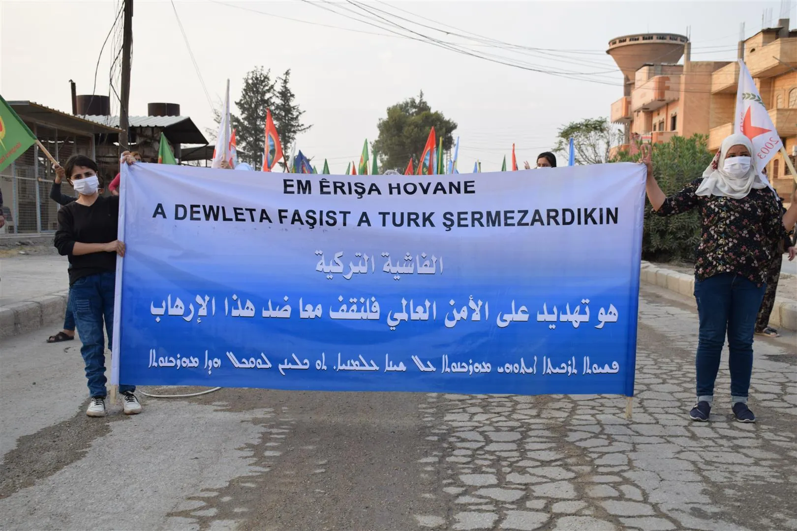 مسيرات داعمة لمقاومة حفتانين في الحسكة وقامشلو وحلب