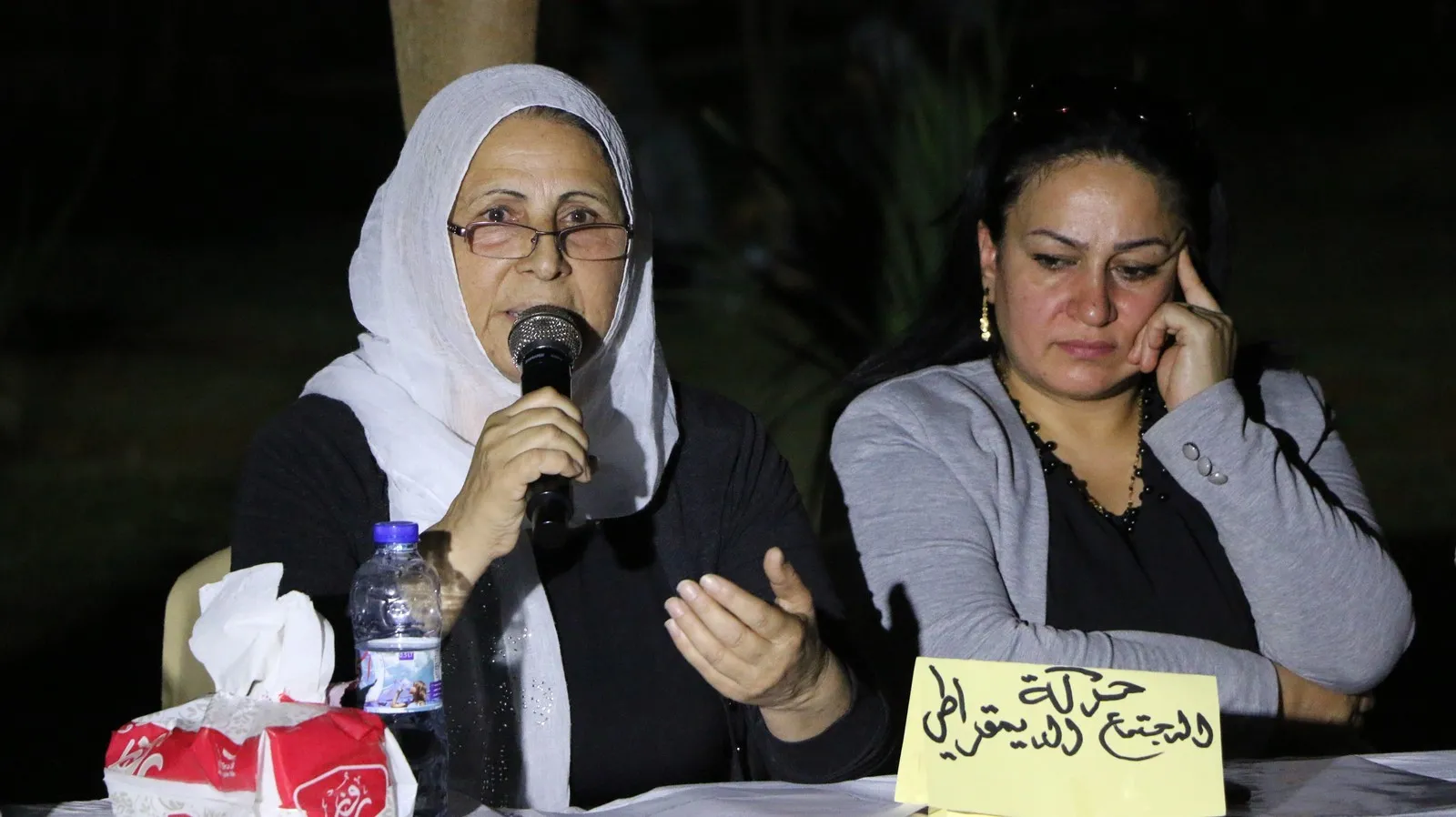 ندوة حواريّة بعنوان "صوت المرأة ثورة وليس عورة"