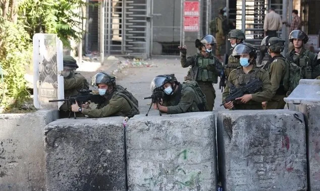 مواجهات واعتقالات خلال حملة اقتحامات إسرائيلية للضفة والقدس