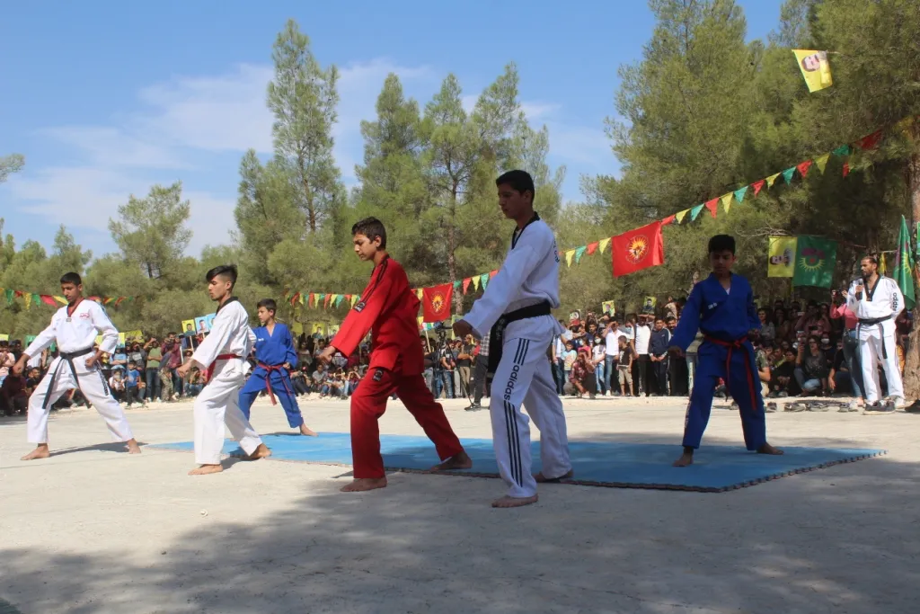 كوباني.. أول مهرجان للشبيبة في الذكرى السنوية الأولى للشهيد باور آكر