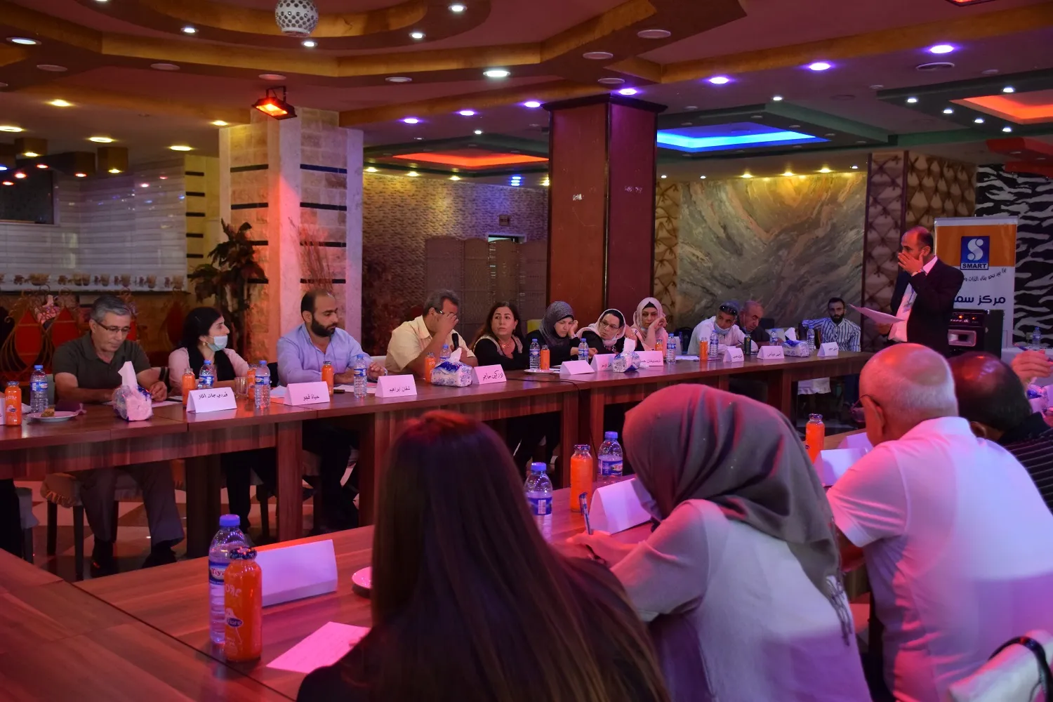 ساسة ومثقفون يدعون إلى دستور جديد لسوريا يضمن حقوق جميع المكونات