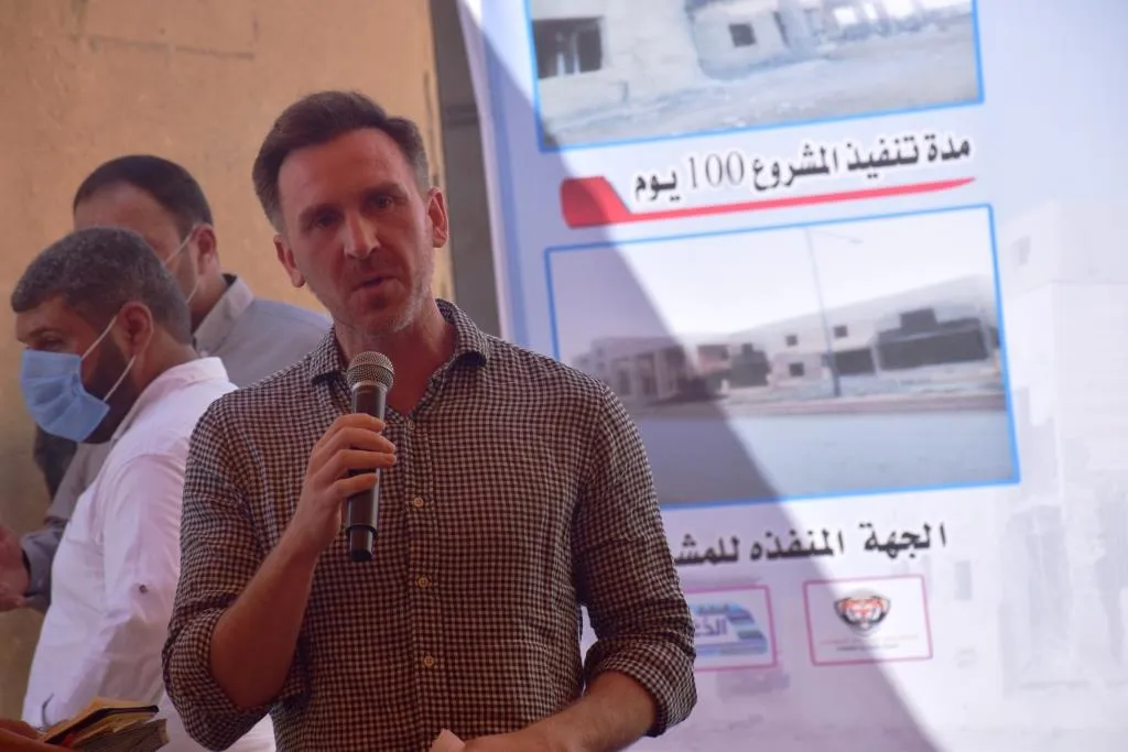 مجلس دير الزّور المدنيّ يضع حجر الأساس لإعادة تأهيل مشفى هجين