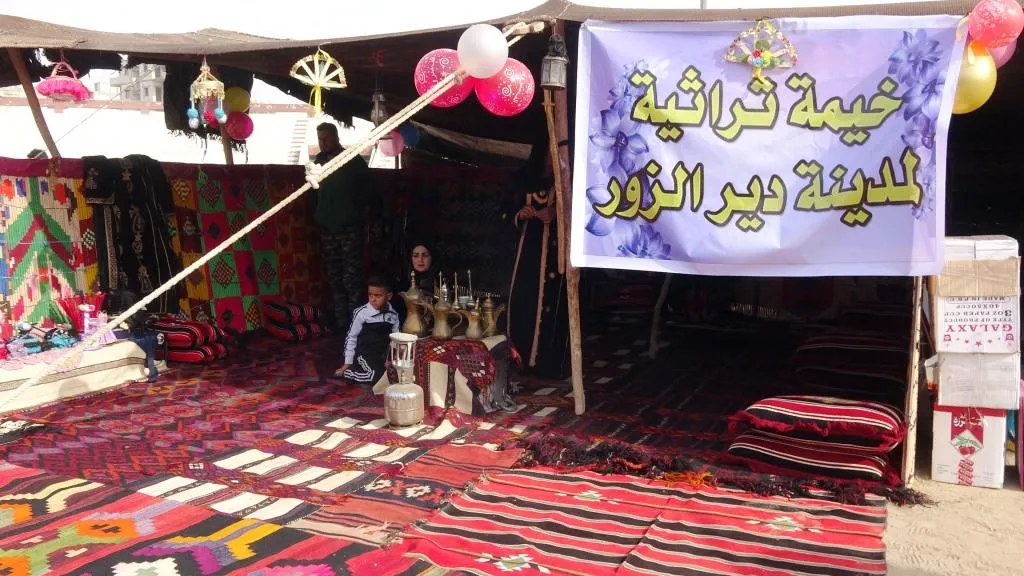 ​​​​​​​اختتام المهرجان بتقديم عرض أزياء للمرأة العربية وأعمال يدوية