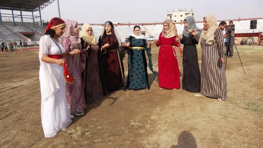 ​​​​​​​اختتام المهرجان بتقديم عرض أزياء للمرأة العربية وأعمال يدوية