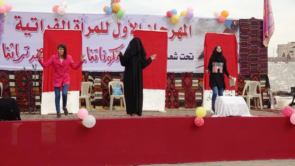 ​​​​​​​اختتام المهرجان بتقديم عرض أزياء للمرأة العربية وأعمال يدوية