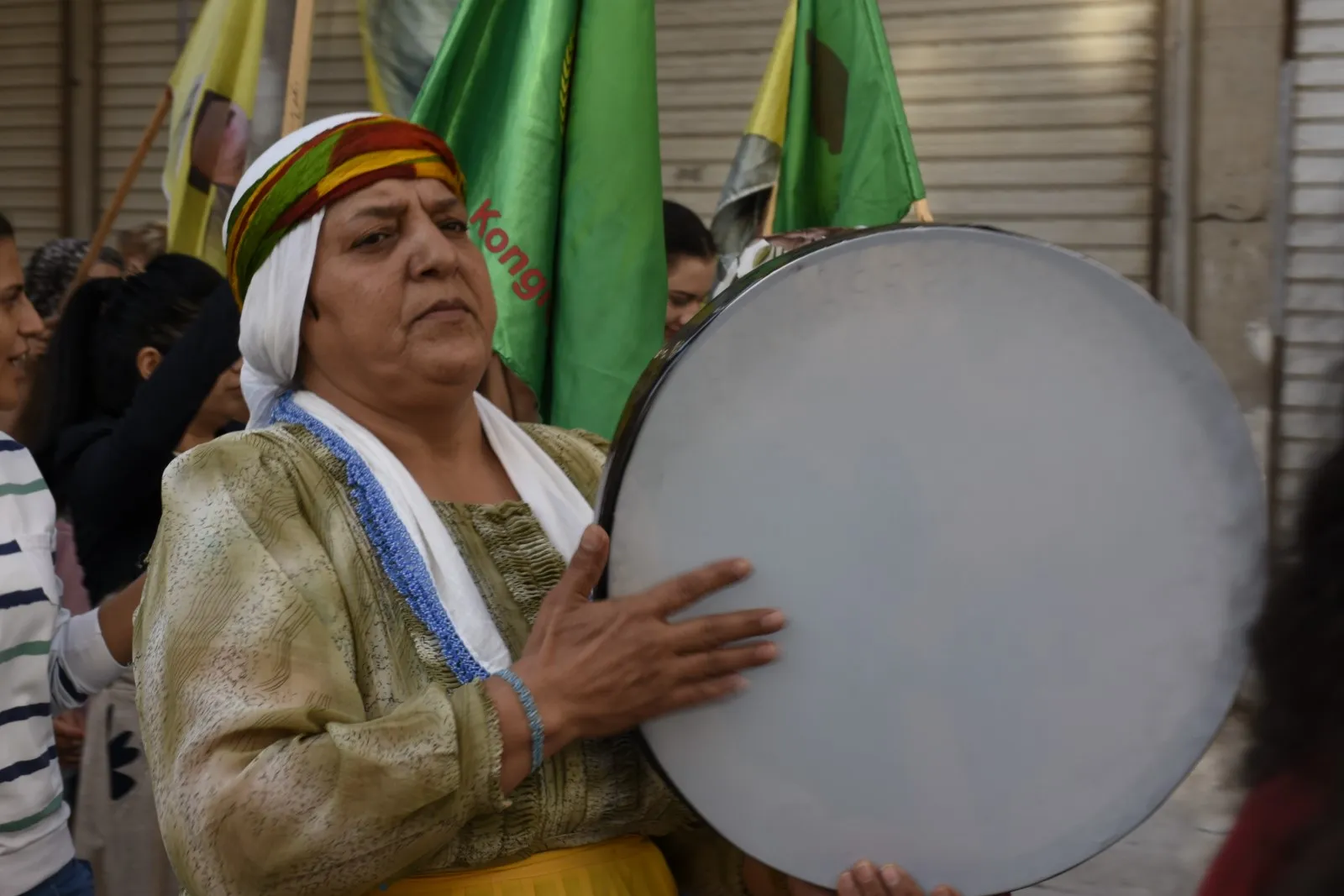 ​​​​​​​نساء حلب يتظاهرن تنديداً بالعزلة المشددة على القائد أوجلان