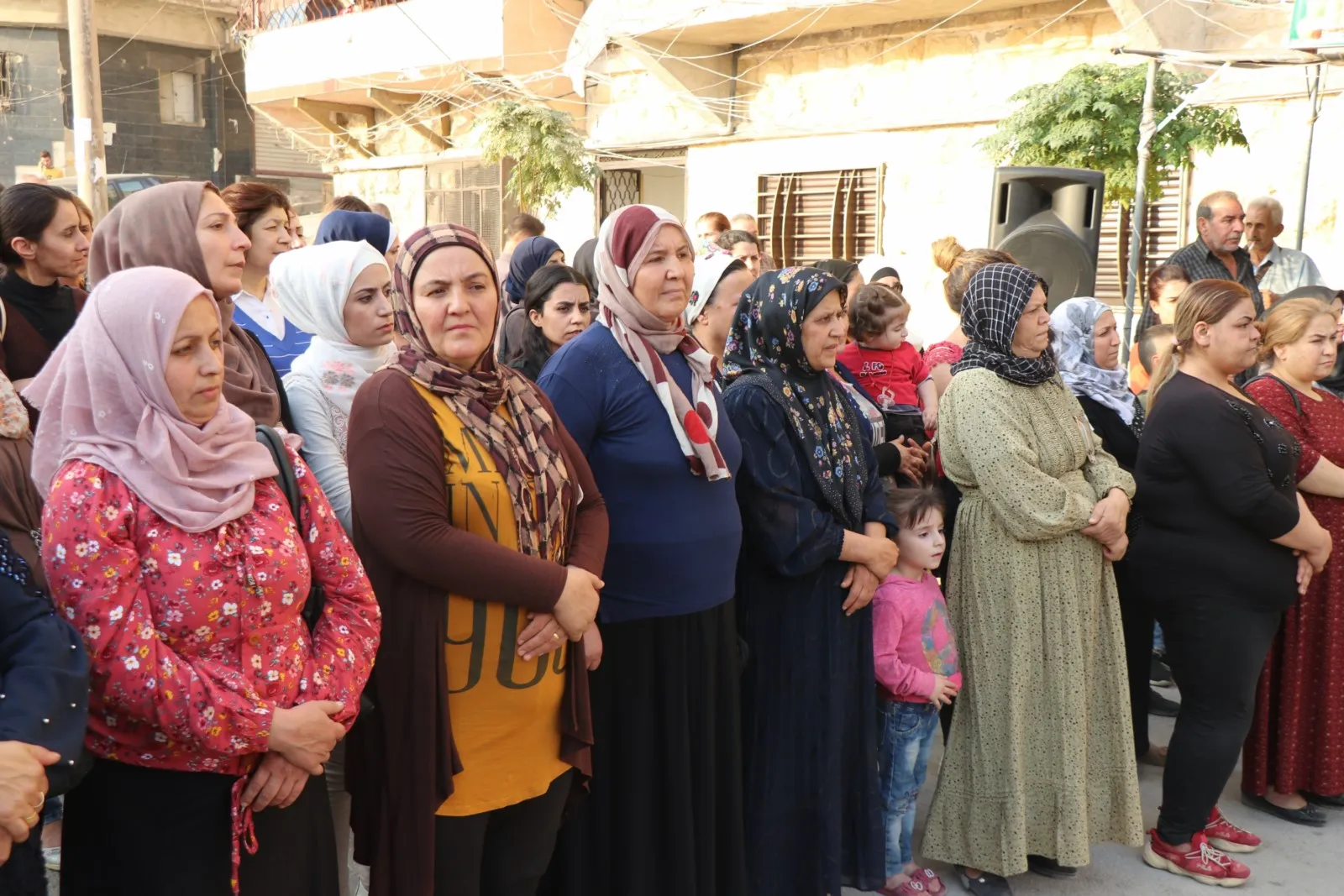 مؤتمر ستار يفتتح معرضاً لكتب القائد أوجلان في حلب