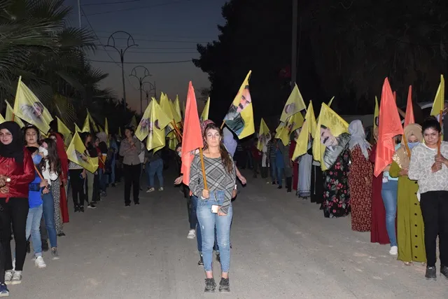 ​​​​​​​مظاهرات لحركة الشّبيبة الثّوريّة والمرأة الشّابّة تنديداً بالهجمات التّركيّة على شمال وشرق سوريّا