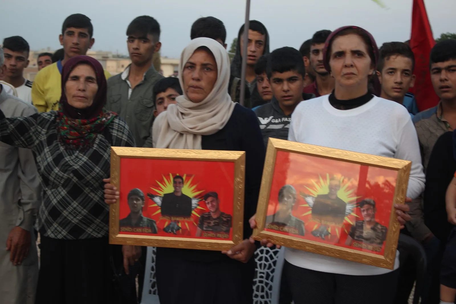 ​​​​​​​شبيبة عفرين يحيون ذكرى استشهاد ثلاثة من شهداء مقاومة الكرامة