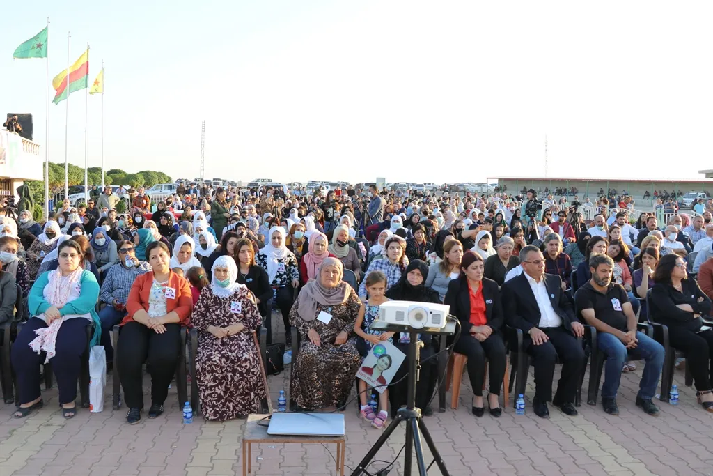 ضمن مهرجان خطابيّ إحياء الذّكرى السّنوية الأولى لاستشهاد هفرين خلف وفرهاد رمضان