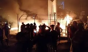 حرق مقار حزبية في ذي قار العراقية