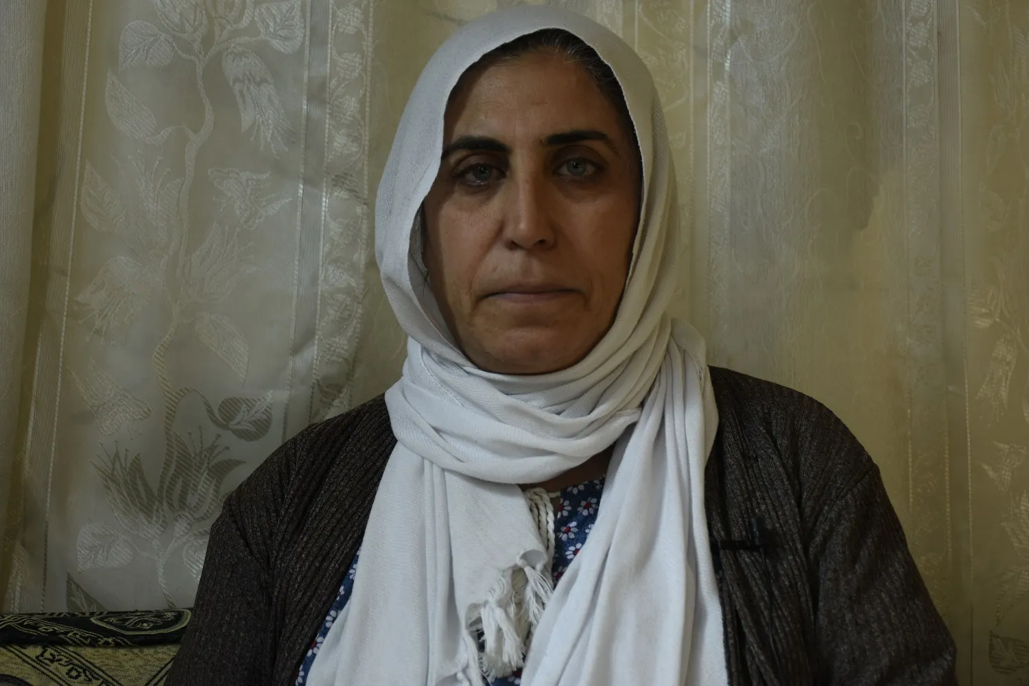 'أصحاب الزيتون بلا زيتون'