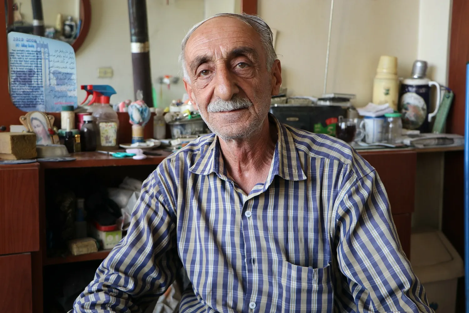 خاجيك أحد أقدم الحلاقين في مدينة قامشلو