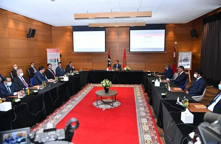 حوار ليبي في تونس والميليشيات تهدد الآمال بالتوصل إلى اتفاق تاريخي
