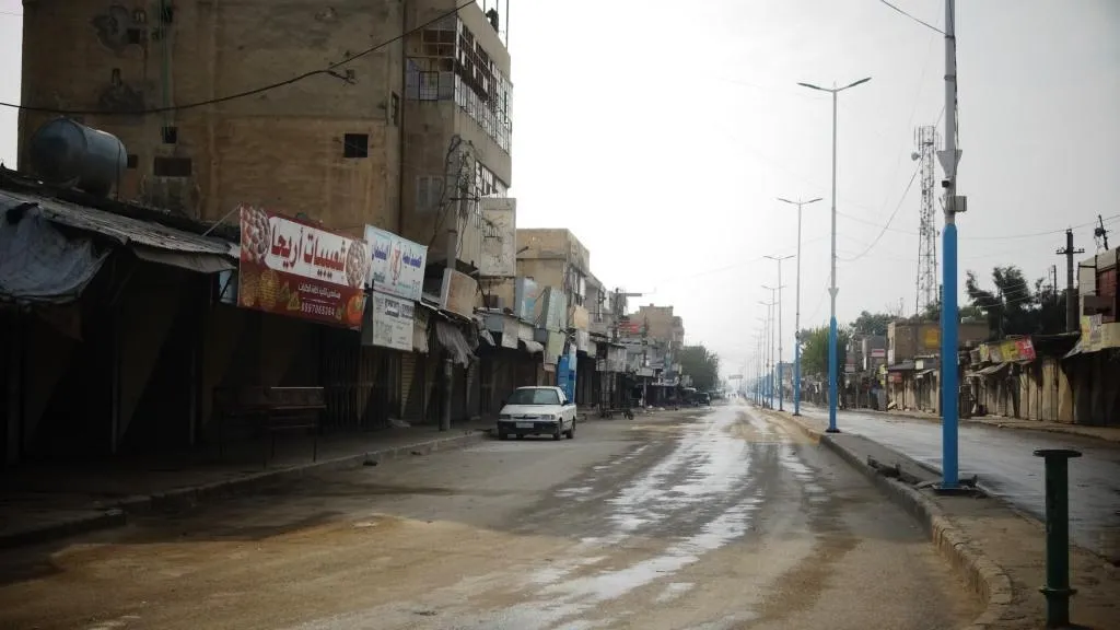 ​​​​​​​الحظر الكلّي دخل حيّز التنفيذ وتقيّد شبه تام من قبل الأهالي