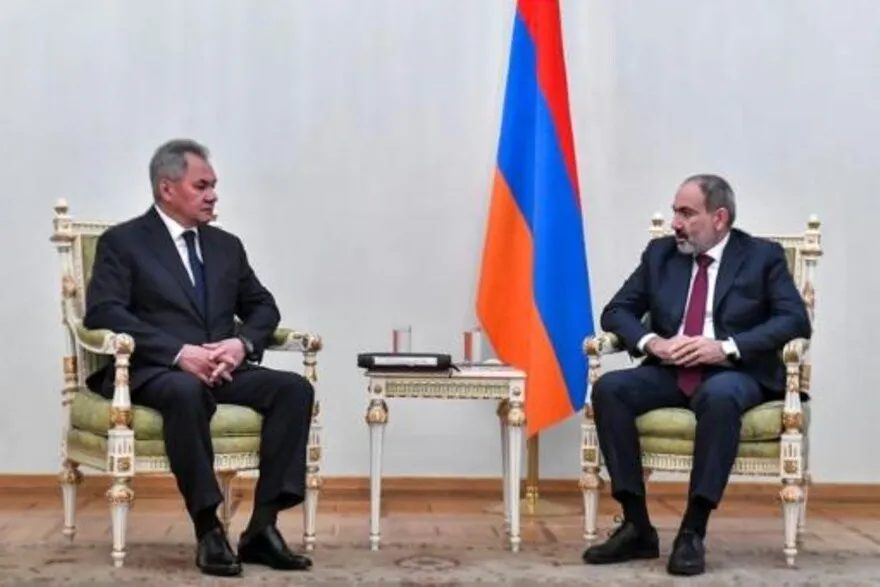 أرمينيا تدعو إلى تعزير التعاون العسكري وروسيا تركّز على التنفيذ الدقيق لوقف إطلاق النار  